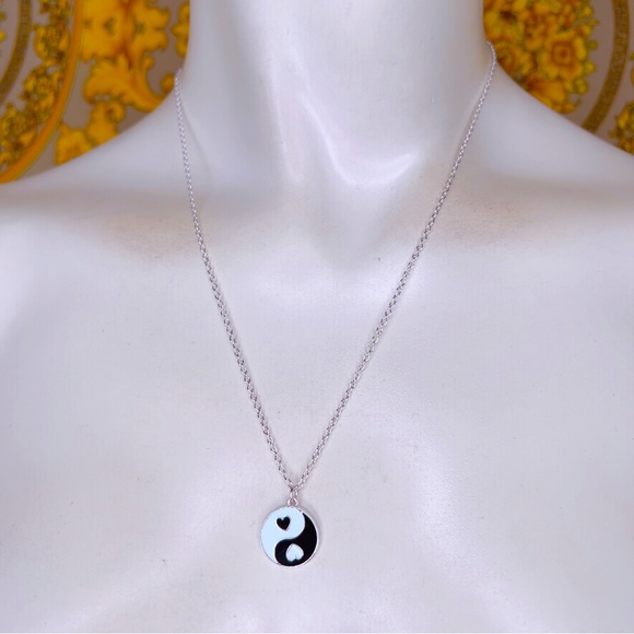 Jewelry - Ying Yang black white silver necklace